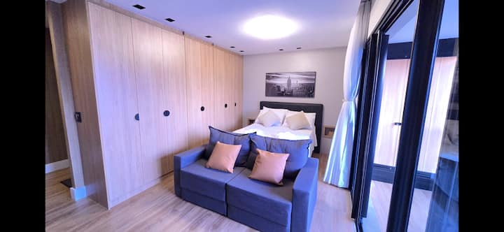 255b Studio Metrô Campo Belo Wi-fi E Vaga - São Paulo