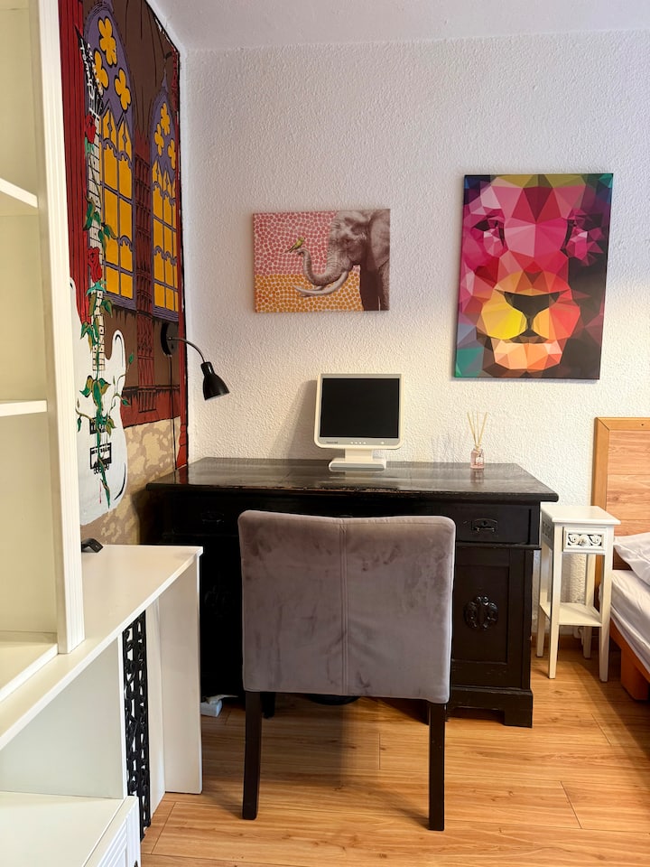 Charmant, Gemütlich Und Voll Ausgestattete Wohnung - Ottobrunn