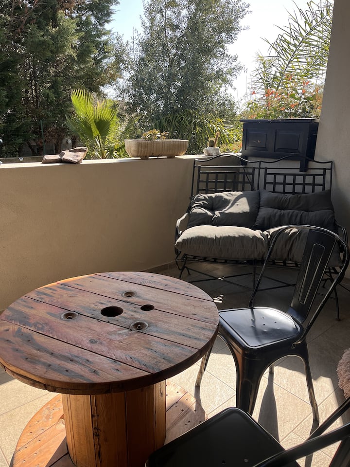 T2 Avec Jardin Et Jacuzzi - Borgo