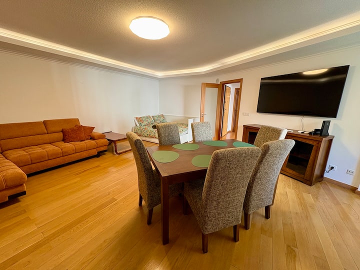 Flat In The City Centre, Cascais Market - Estoril