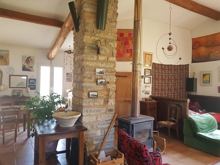 Petite Maison Authentique Au Cœur De La Garrigue - Claret