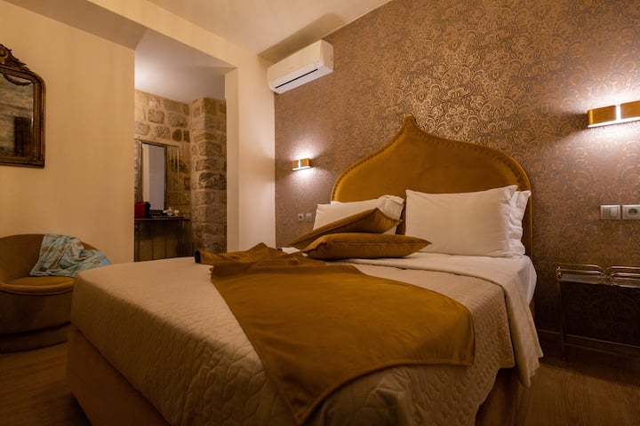 April Rodos Traditional Guesthouse - "Phoebe" - Rhodos