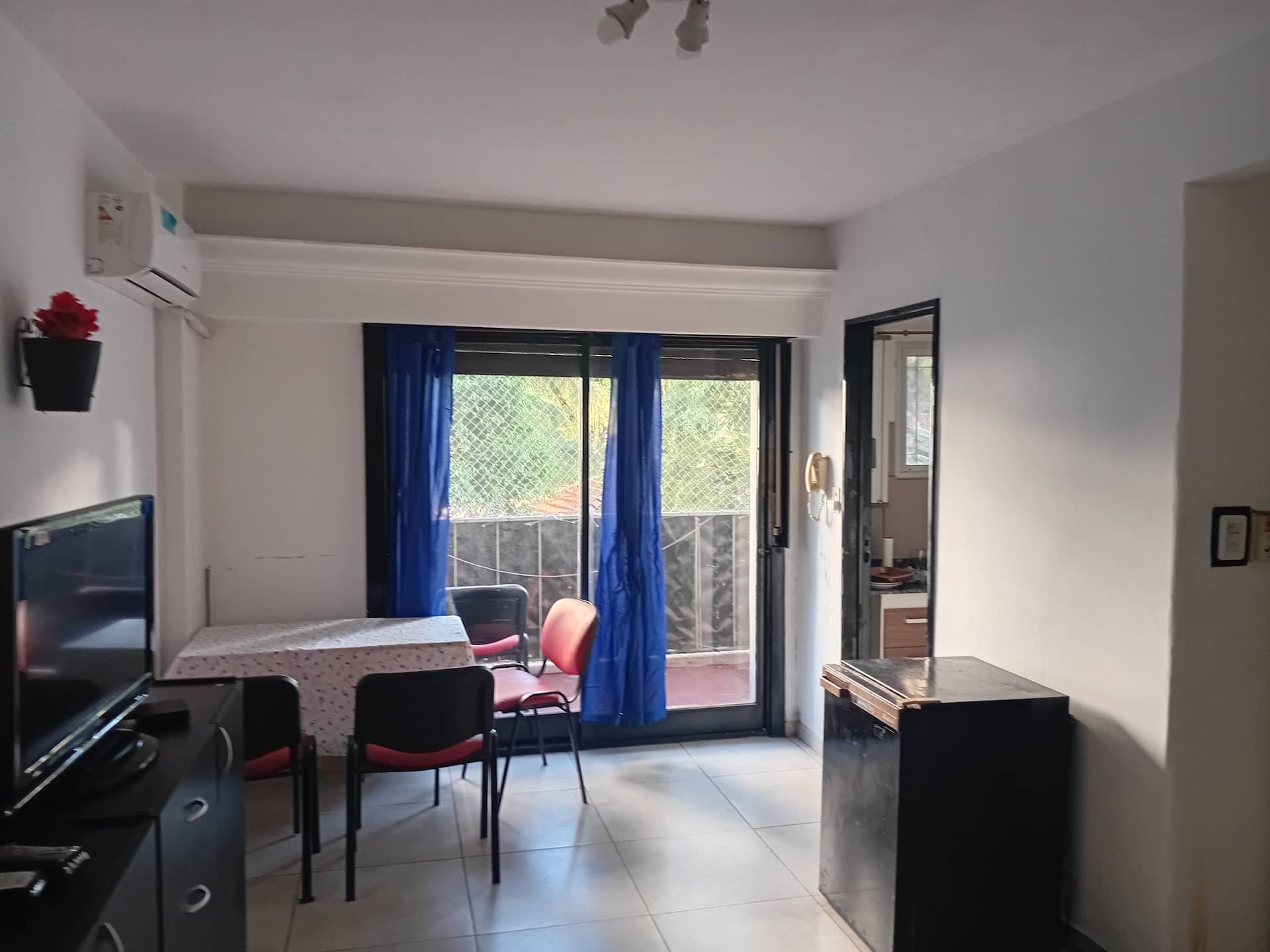Apartamento de 1 quarto em Flores