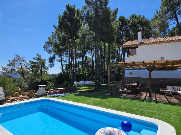 La Piñona - Casita Para Disfrutar - El Tiemblo