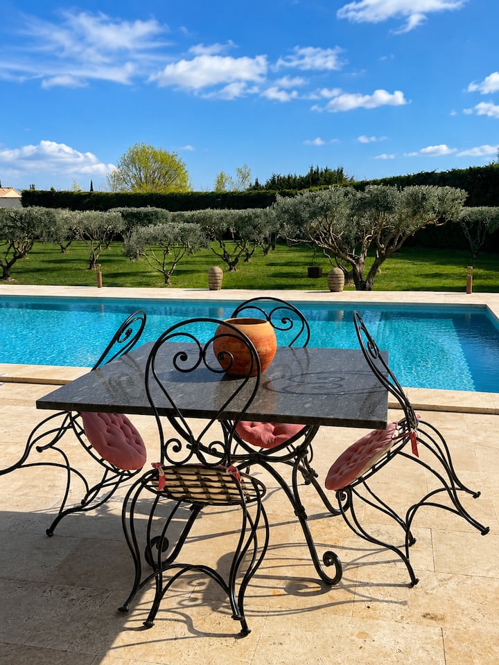 Gîte La Roque - Villa Piscine Et Jardin Privatif - Vaucluse