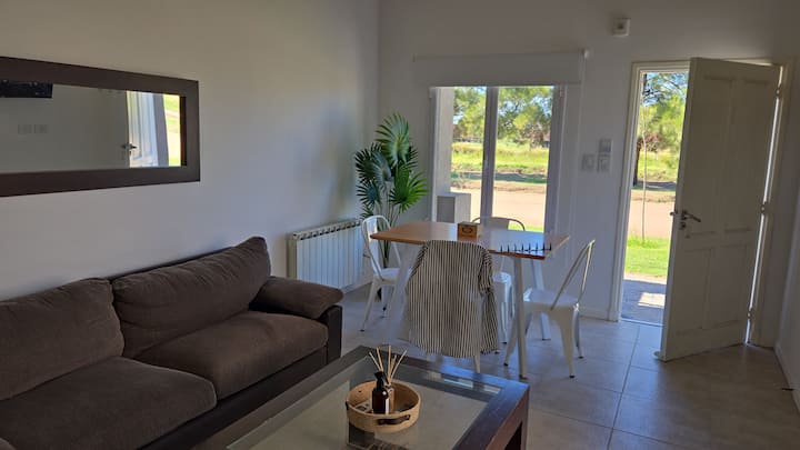 Casita Tranquila, Luminosa, Acogedora. - Trenque Lauquen