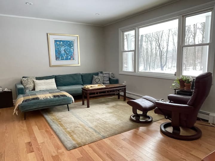 Bright Highland Home Near New Paltz And Walkway - Poughkeepsie, NY