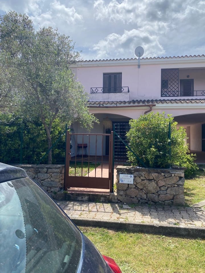 Villetta Indipendente Ideale Per Un Grande Relax - San Teodoro