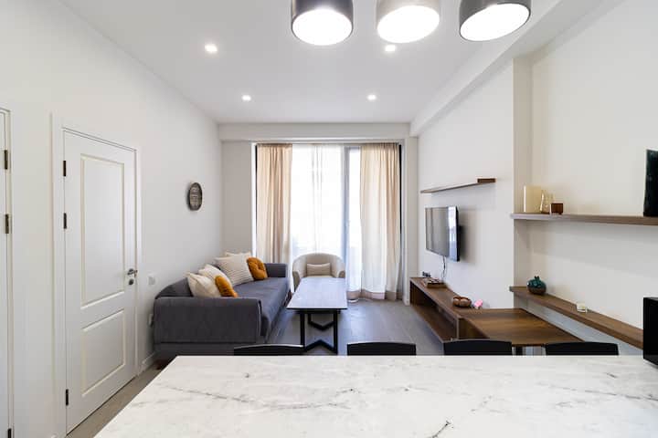 Stylish 2br Apartment In Verin Antarayin - Yerevan