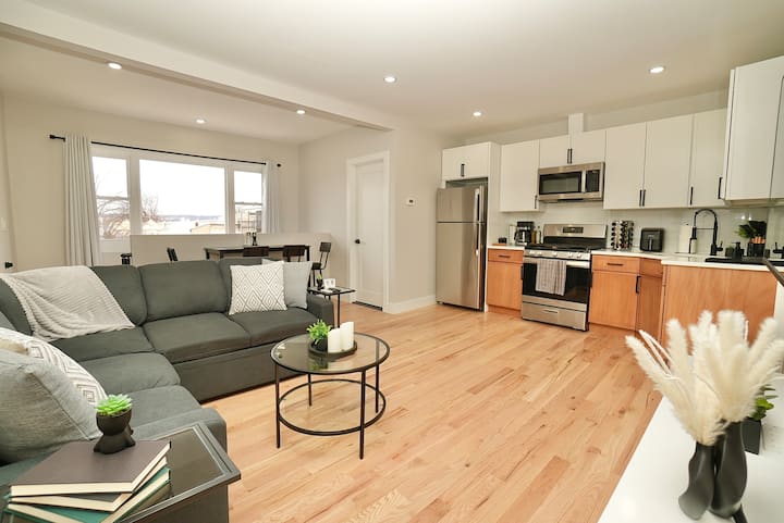 Modern 2br Apt Near Nyc, American Dream, Ewr, Metl - Newark, NJ