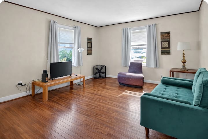 Family & Wellness Retreat • Sleeps 8 • Next To Rgh - ロチェスター, NY