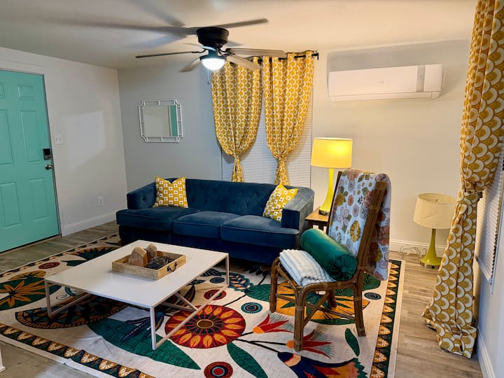 Cute | Clean | 2br Home | Perfect For Longer Stays - Abilene, TX