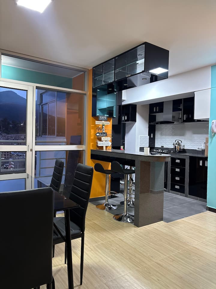 Departamento Céntrico Con Balcón Y Hermosa Vista. - Sapallanga