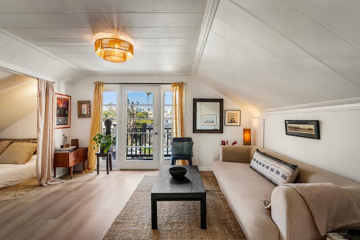 Palms - Tree House - 1 Bedroom - Culver City
