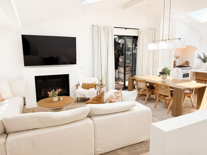 Golden Laurel | Design, Light, And Canyon Air - Burbank