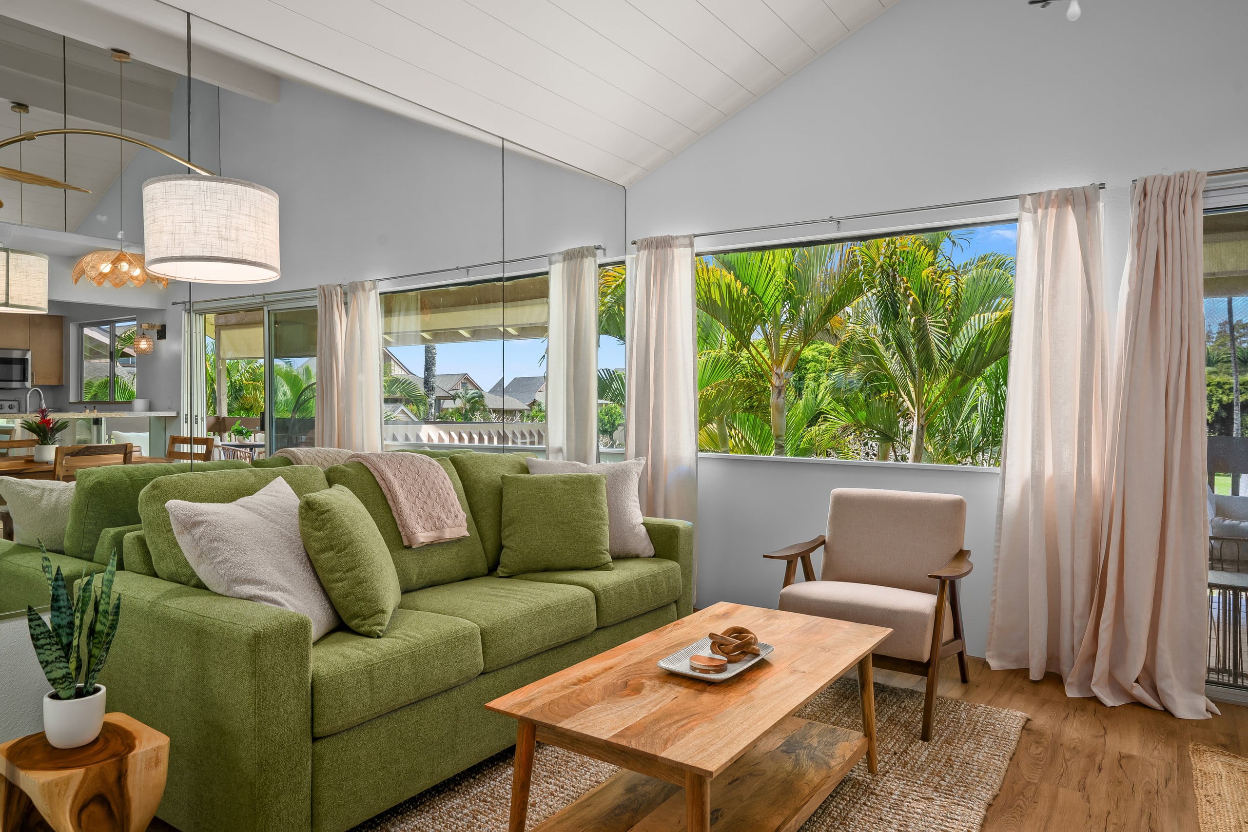 Condo in Princeville · ★5.0 · 2 bedrooms · 3 beds · 1.5 private baths - Image 4