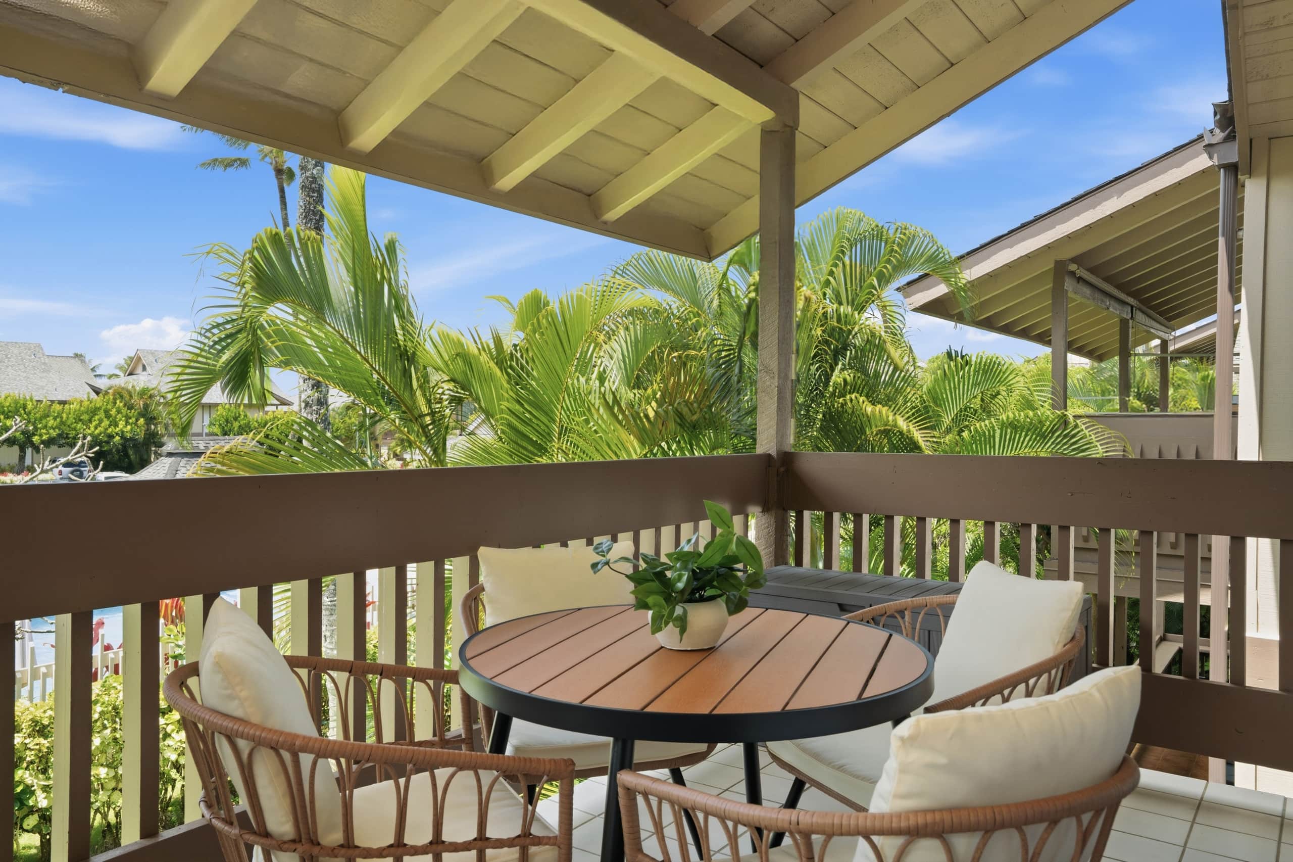Condo in Princeville · ★5.0 · 2 bedrooms · 3 beds · 1.5 private baths - Image 12