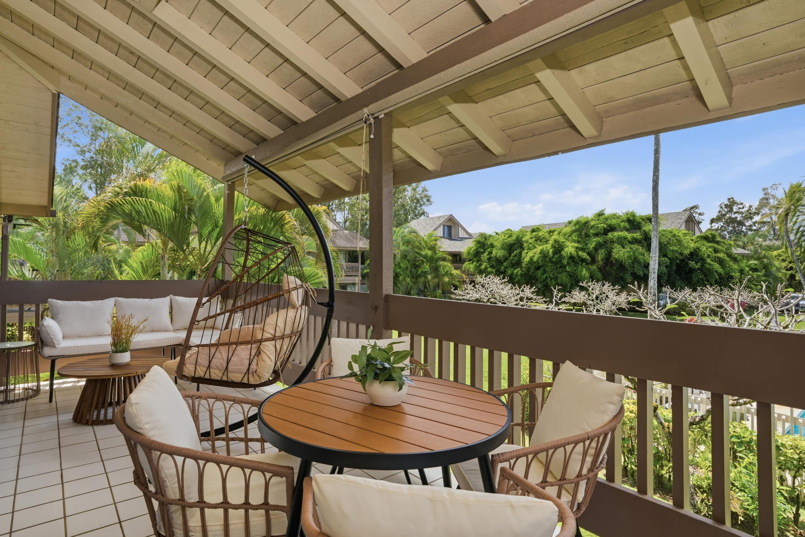 Condo in Princeville · ★5.0 · 2 bedrooms · 3 beds · 1.5 private baths - Image 13