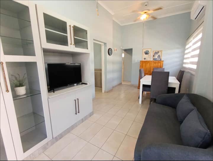 Umhlanga Cottage - Umhlanga