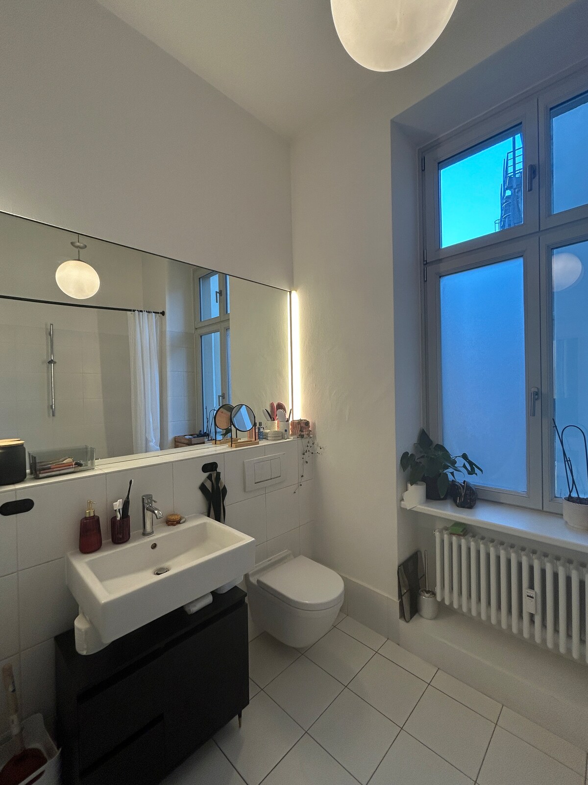 Apartment with high ceilings in the city center