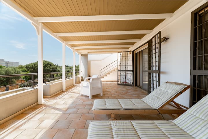 Spacious Apartment With Terrace In Polignano - Polignano a Mare