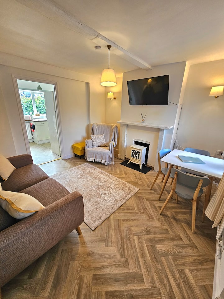 Holly Cottage In The Heart Of Sherwood Forest - Newark-on-Trent