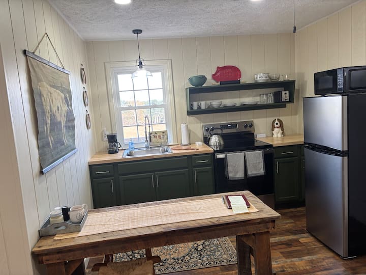 Farmview Cottage - Galax, VA
