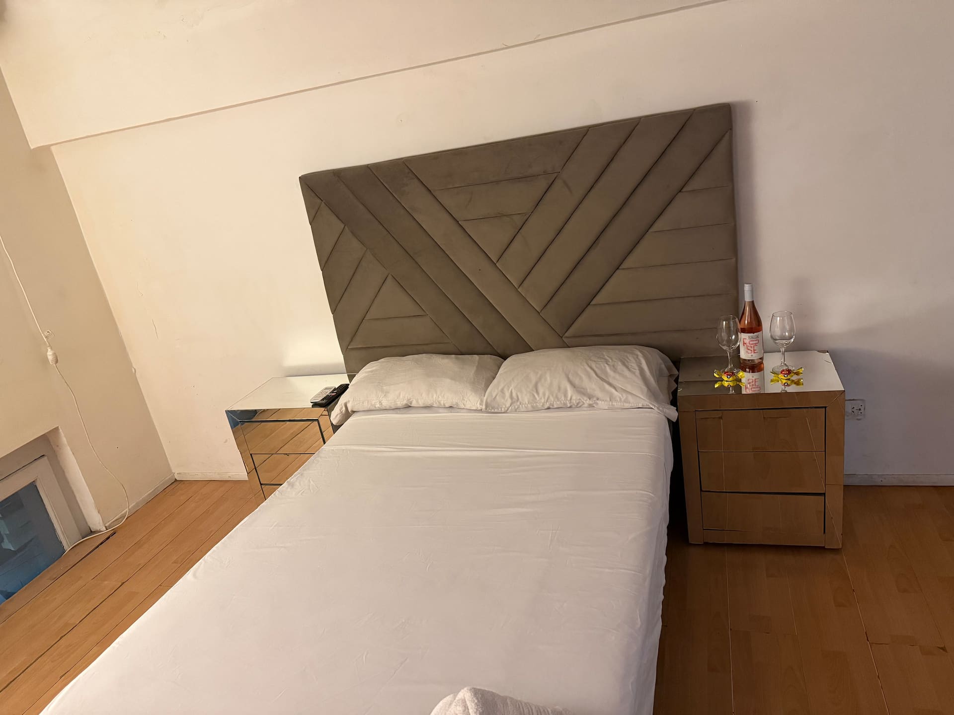 1-bedroom apartment on the second floor in Monserrat