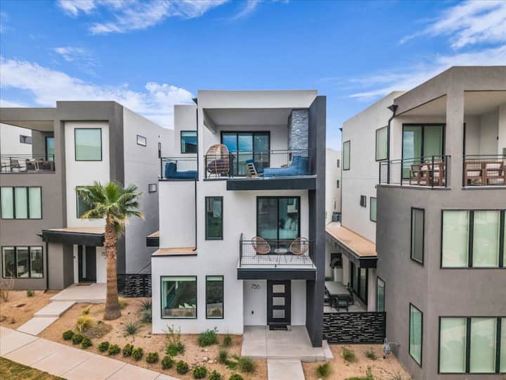 Beachwood Breeze At Desert Color By Ember Stays - St. George, UT