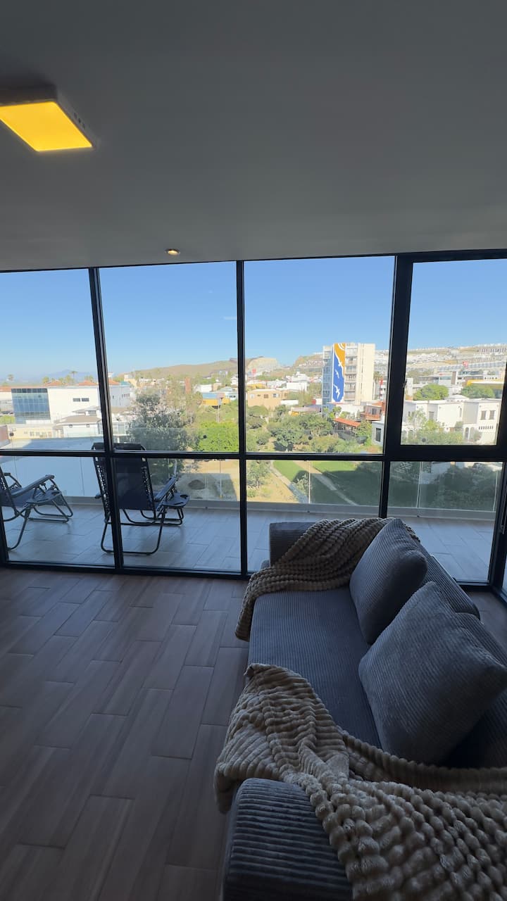 Spacious Condo 2br/2ba/2car•1300 Sq Ft• Amenities - Playas de Tijuana