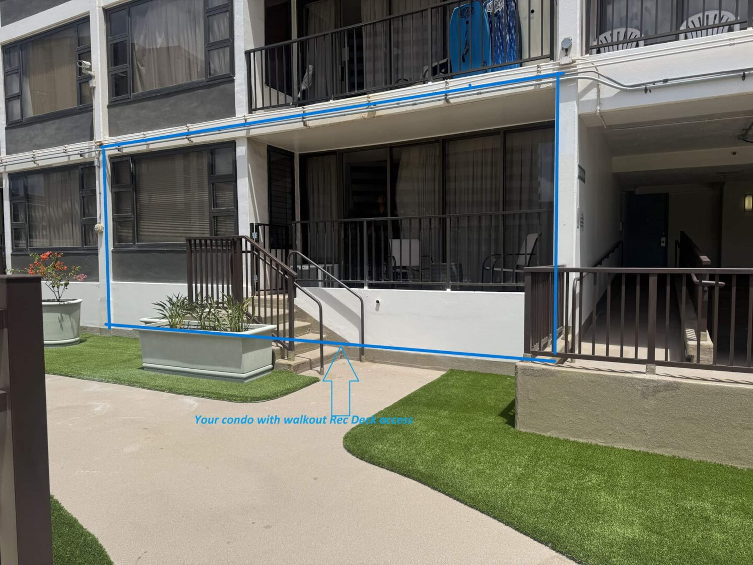 Condo in Honolulu · ★4.88 · 1 bedroom · 2 beds · 1 bath - Image 18