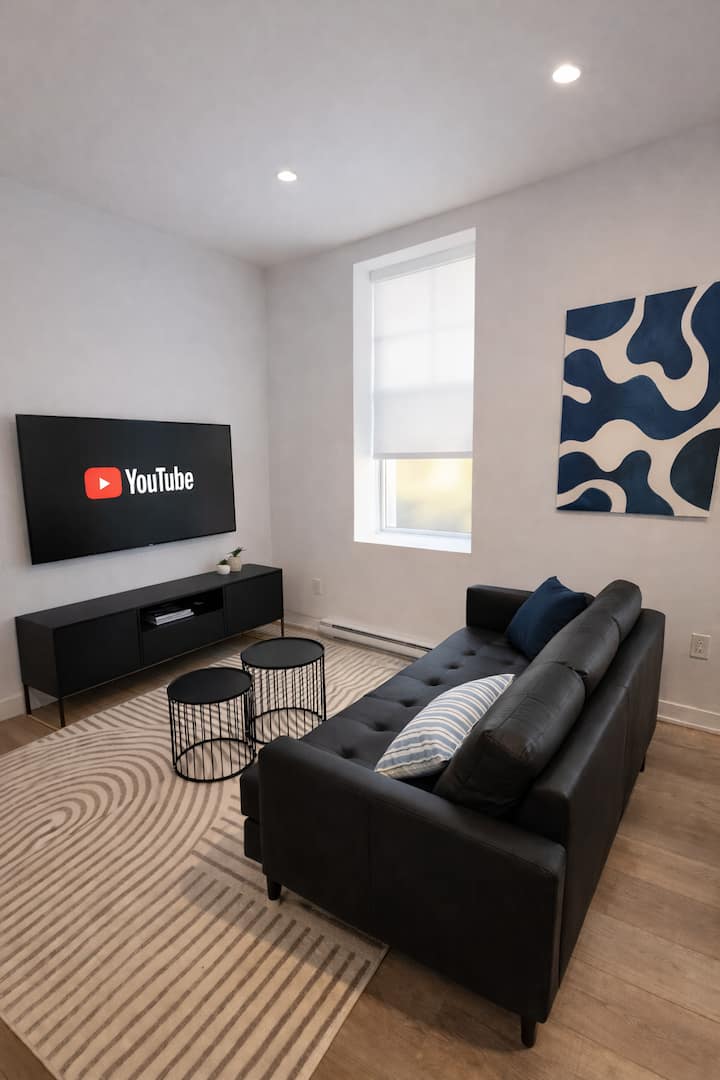 Bright 2br Appartement With Perfect Location - Montreal