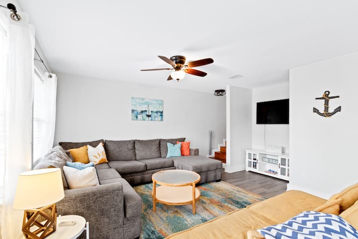 Family Beach Retreat, Steps To Sand, Fire Pit - Gulf Shores, AL