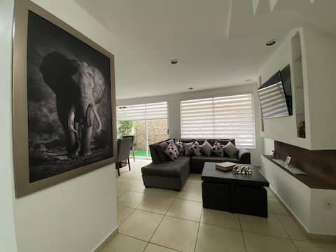 Popular Airbnb listing: Excellent and comfortable house in a good area. An ideal place. in Toluca