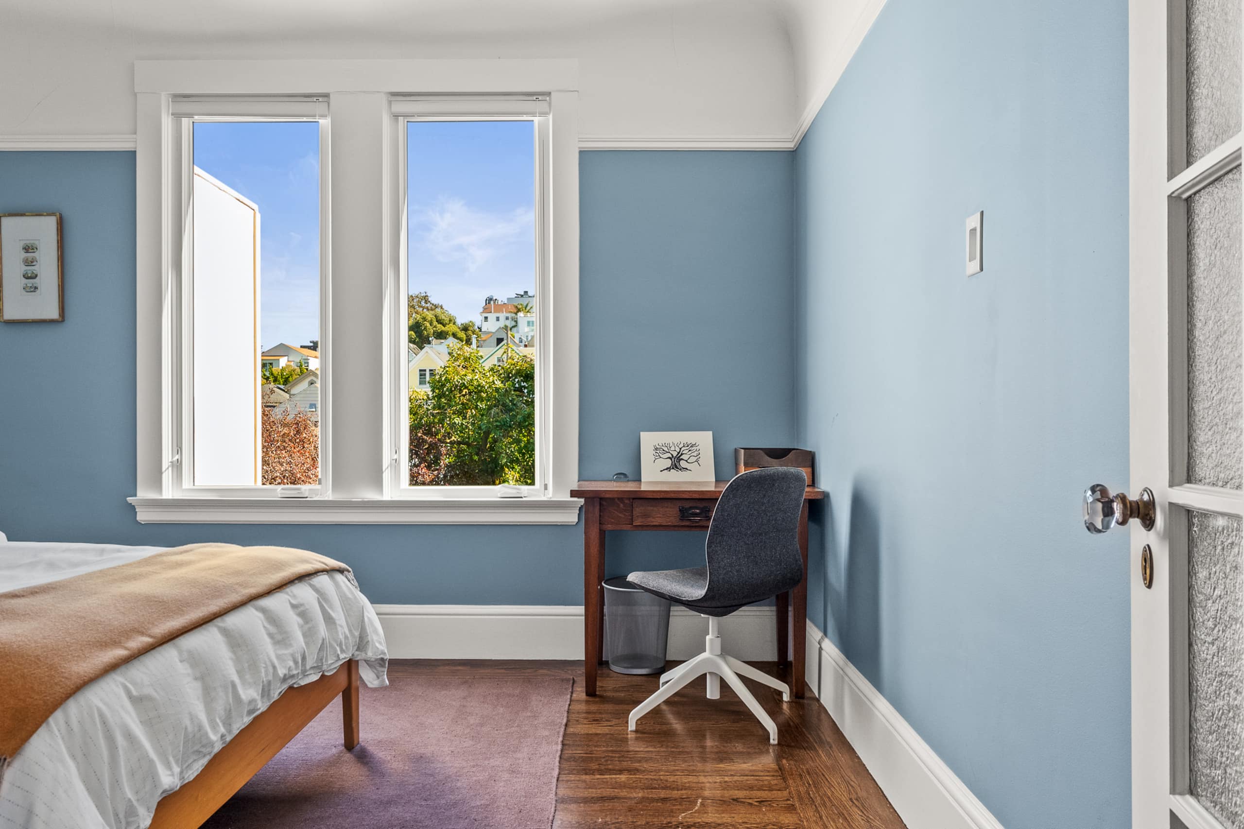 Condo in San Francisco · ★5.0 · 2 bedrooms · 2 beds · 1.5 baths - Image 14
