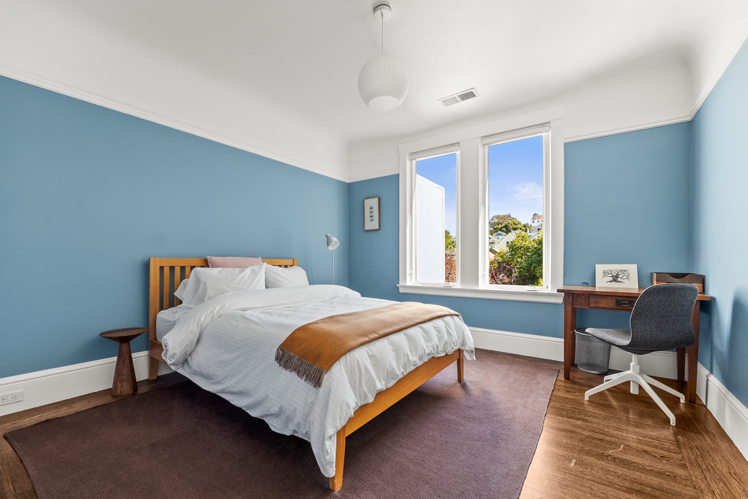 Condo in San Francisco · ★5.0 · 2 bedrooms · 2 beds · 1.5 baths - Image 15