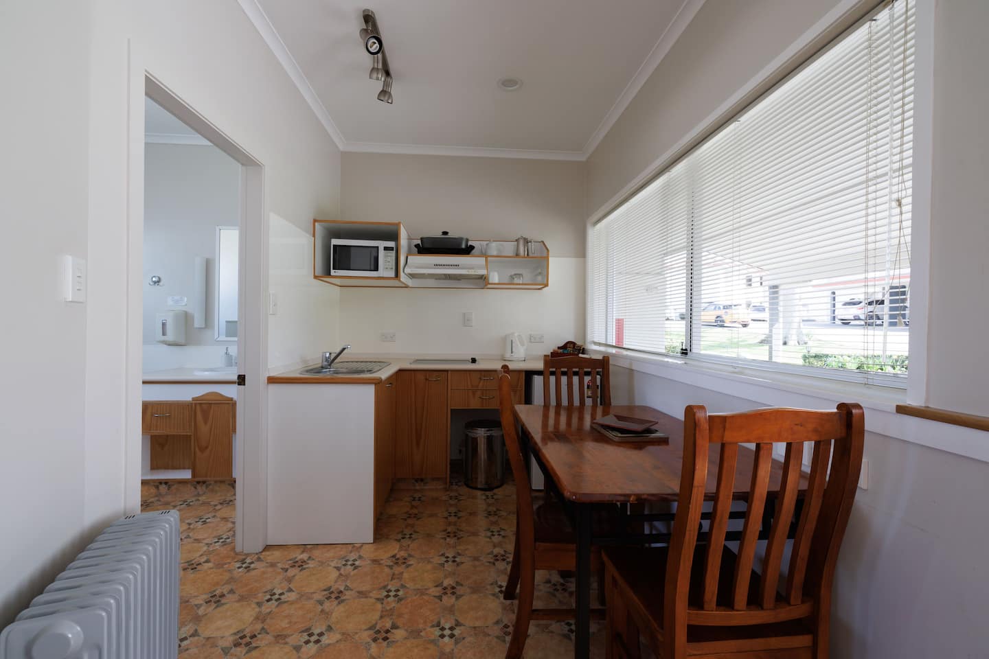 One Bedroom Cosy Unit 3