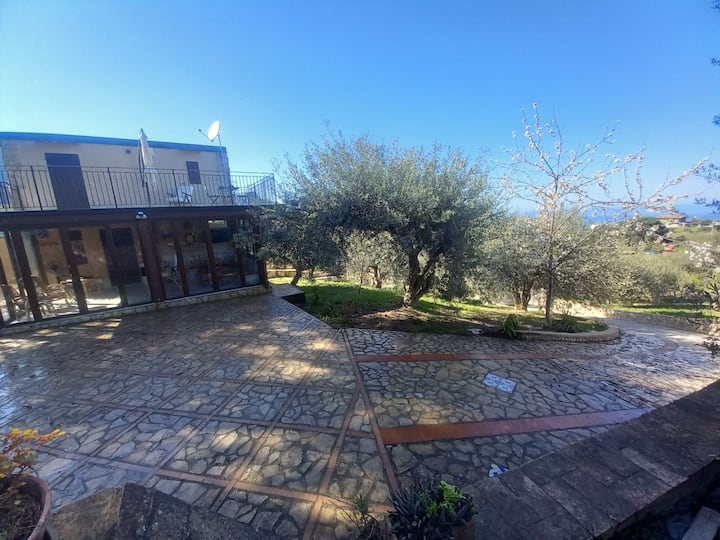 Le Petit Chalet Trabia - Italie