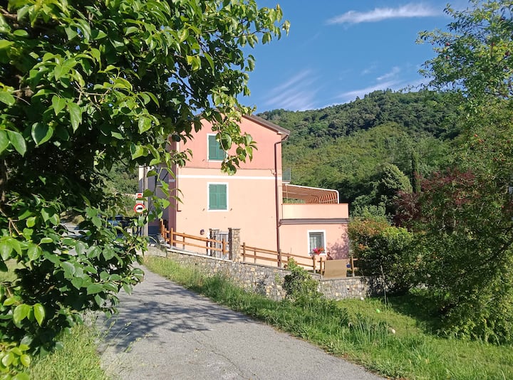 Casa Olga - Relax E Miele Naturale, A 4km Dal Mare - Sestri Levante