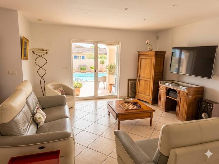 Gîte De Charme, Piscine, Jacuzzi, En Provence - Bouches-du-Rhône
