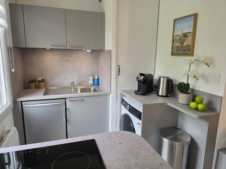 Le 28 : Studio - Terrasse & Jardinet (Proche Tram) - Valenciennes