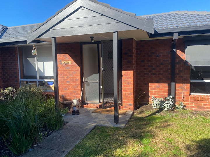 Affordable Private Family Friendly Home - Barwon Heads