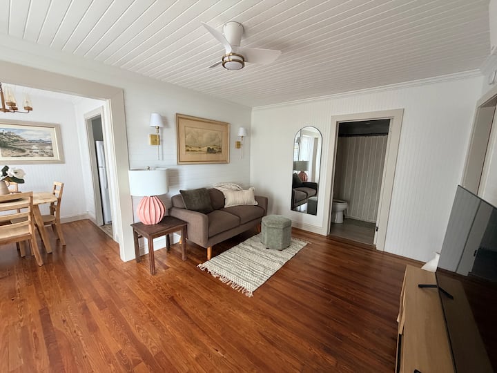 Cozy Cottage - タラハシー, FL