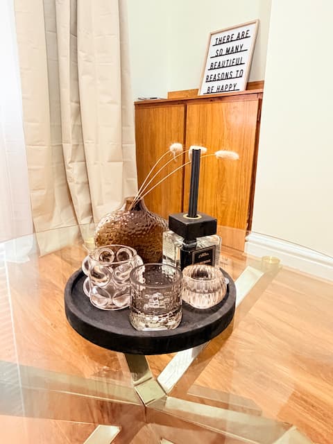 Top Airbnb: Bright 3BR Home | Modern & Spacious in Ardwick