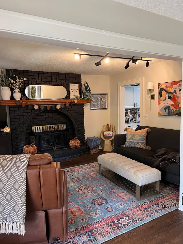 World Cup Retreat. Quiet And Cozy Home! - Parkville, MO