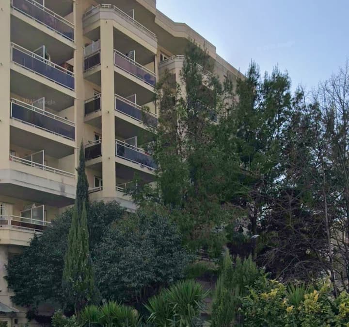 Imazhi 1 i listimit "Studio e pajisur plotësisht 25 metra katrorë"