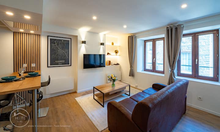 Studio Moderne Dans Le Centre Historique - ibis Chambery