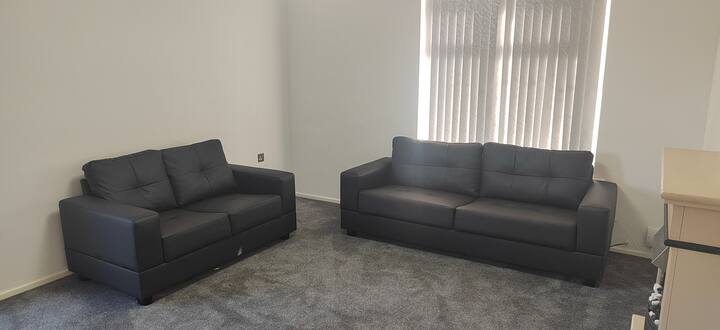 Modern And Spacious 3-bed Home With Free Parking - Nottingham