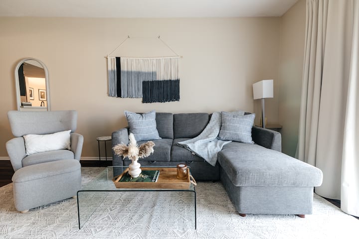 Urban 1br In Prime Location - West Hollywood, CA