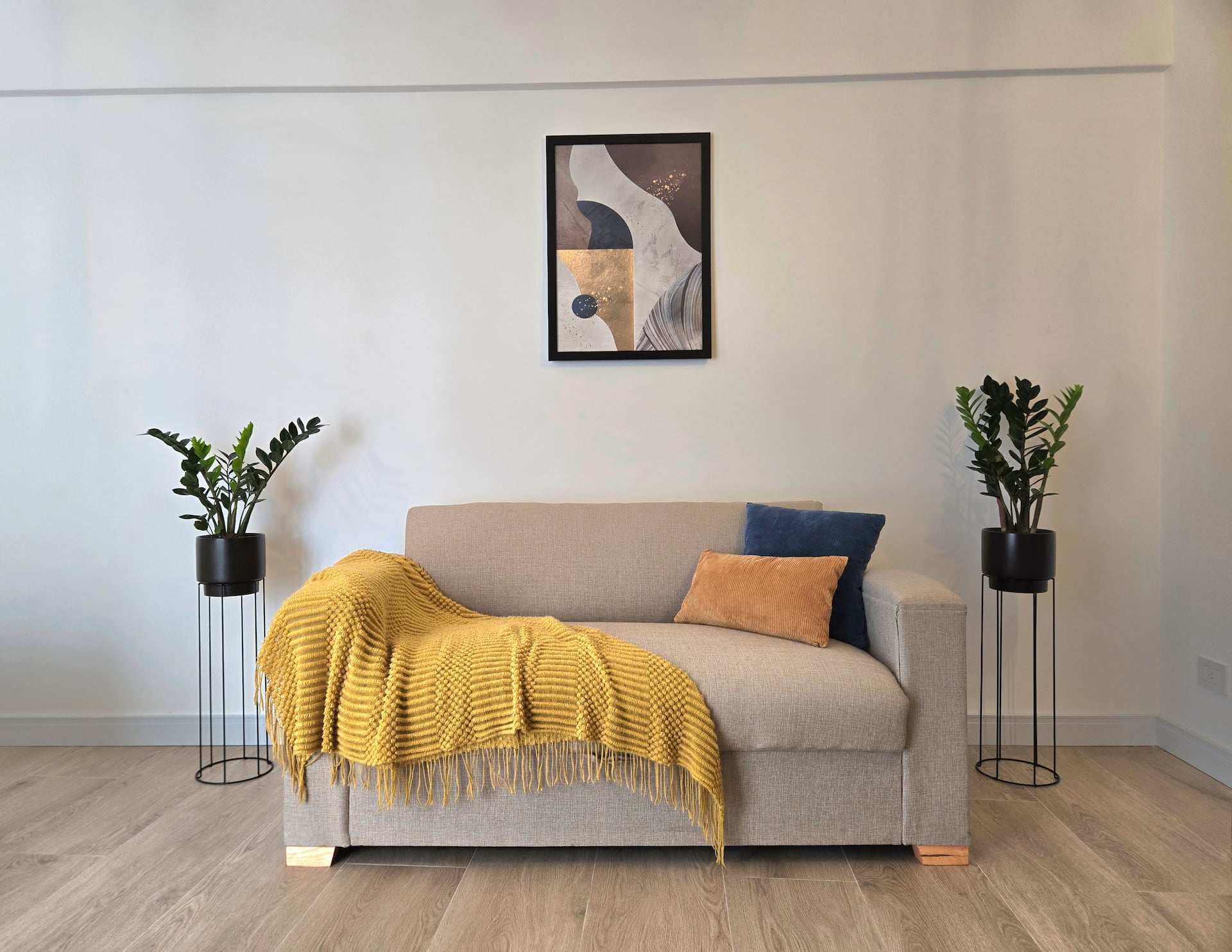 Spacious Brand New Studio •Pool•Central Location